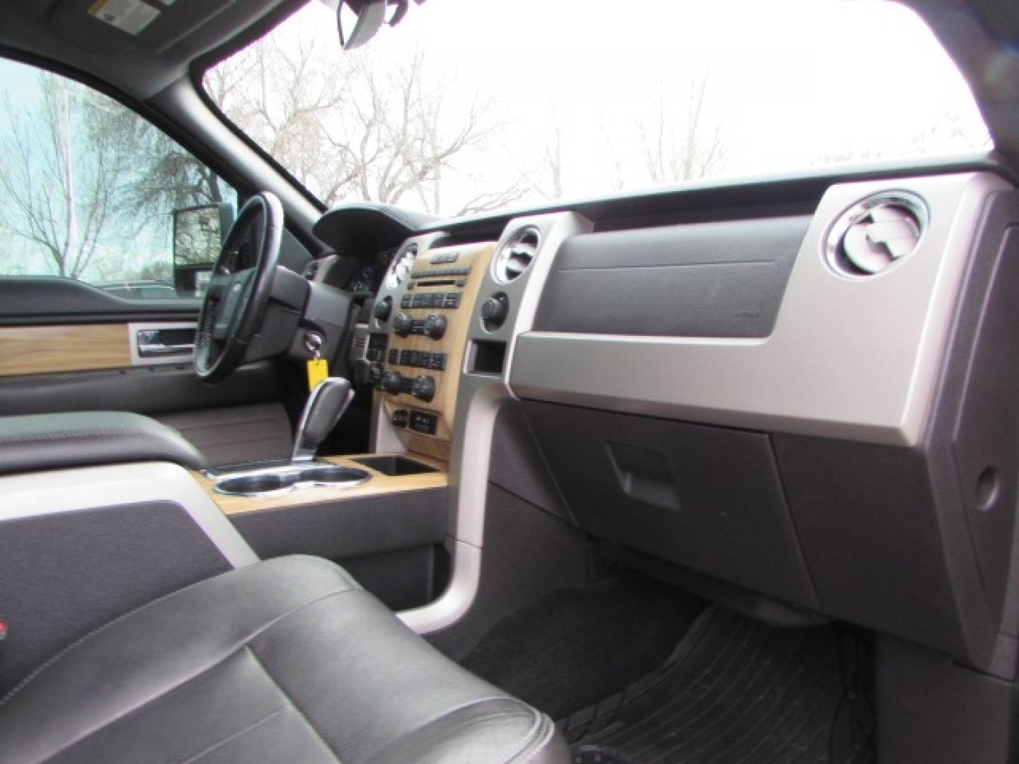 2011 Bronze /Black Ford F-150 Lariat SuperCrew (1FTFW1ETXBF) with an 3.5 Ecocoost Twin Turbo V6 engine, 6 speed automatic transmission, located at 4562 State Avenue, Billings, MT, 59101, (406) 896-9833, 45.769516, -108.526772 - Photo#13